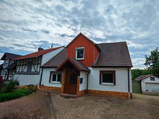 Einfamilienhaus zur Miete 890 € 4 Zimmer 127,5 m² frei ab 01.08.2026 Rothhelmshausen Fritzlar (OT Rothhelmshausen) 34560