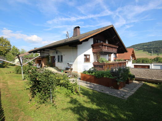 Einfamilienhaus zum Kauf 449.000 € 6 Zimmer 193 m² 832 m² Grundstück Fützen Blumberg / Fützen 78176