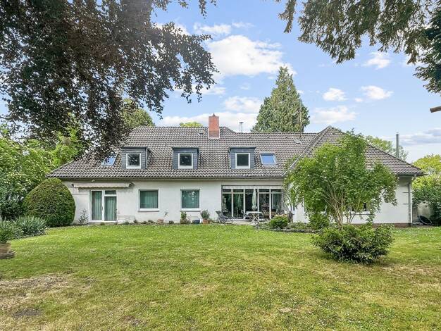 Einfamilienhaus zum Kauf 1.099.000 € 10 Zimmer 270 m² 1.856 m² Grundstück Döhren Hannover 30519