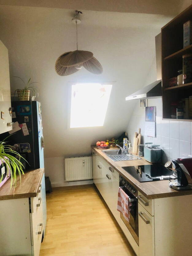 Wohnung zur Miete 700 € 2,5 Zimmer 63 m² Dachgeschoss, 2. Geschoss frei ab 01.08.2025 Gymnicherhaupt Str.35 Friesheim Erfstadt 50374