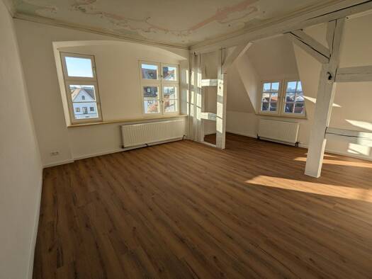 Wohnung zur Miete 800 € 2 Zimmer 75 m² Geschoss 1/2 frei ab sofort Ochsenhausen 88416