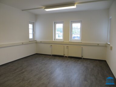 Büro-/Praxisfläche zur Miete 708,84 € 5 Zimmer Wöllersdorf 2752