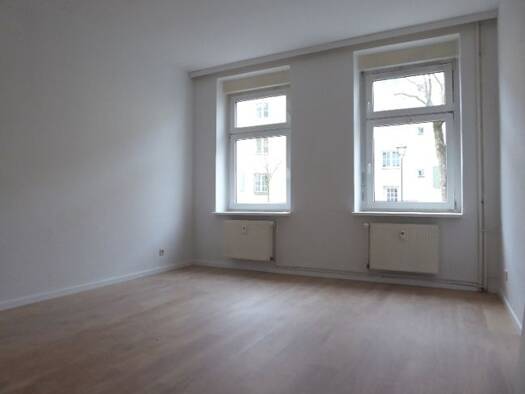 Wohnung zur Miete 435 € 3 Zimmer 58 m² EG frei ab sofort Franz-Ziegler-Straße 26 Neustadt Brandenburg an der Havel 14776