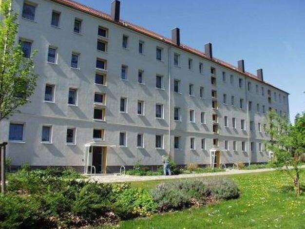 Wohnung zur Miete 468 € 3 Zimmer 58,4 m² 3. Geschoss Dessauer Str. 23 Frohe Zukunft Halle (Saale) 06118