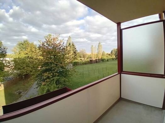 Wohnung zur Miete 491 € 1 Zimmer 31,8 m² Geschoss 2/3 frei ab sofort Dr.-Wilhelm-Külz-Straße 20 Triebes Zeulenroda-Triebes 07950