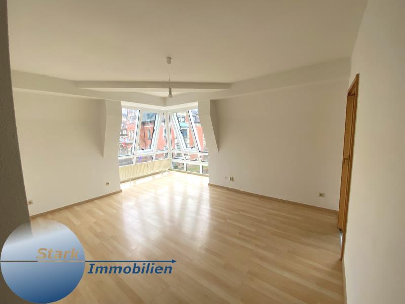 Wohnung zur Miete 340 € 2 Zimmer 45,5 m²<br/>Wohnfläche 3.<br/>Geschoss ab sofort<br/>Verfügbarkeit Straßbergerstraße 87 Neundorfer Vorstadt Plauen 08523