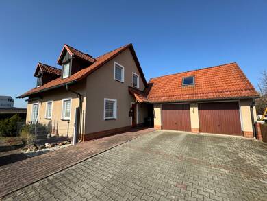 Einfamilienhaus zum Kauf 380.000 € 104 m² 550 m² Grundstück Mitterteich Mitterteich 95666