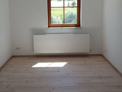 Wohnung zur Miete 580 € 3,5 Zimmer 105 m² Geschoss EG/2 frei ab 01.10.2025 Bürden Hildburghausen 98646