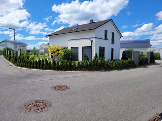 Einfamilienhaus zum Kauf 570.000 € 5 Zimmer 172 m² 832 m² Grundstück frei ab sofort Unlingen Unlingen 88527