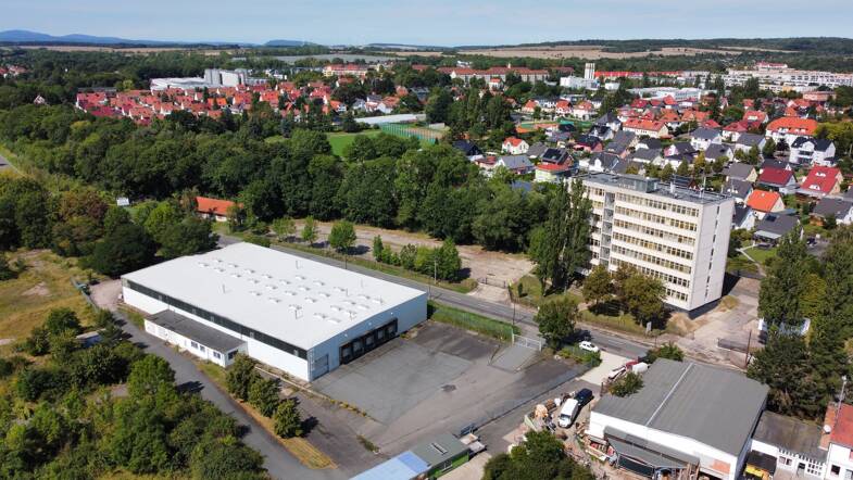 HalleIndustriefläche kaufen in NesseApfelstädt Neudietendorf immowelt
