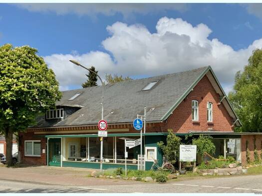 Haus zum Kauf 310.000 € 8 Zimmer 188 m² 1.028 m² Grundstück Hattstedt 25856