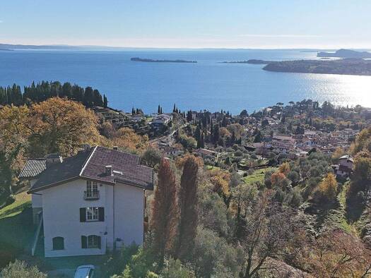 Haus zum Kauf 2.280.000 € 12 Zimmer 400 m² 3.500 m² Grundstück frei ab sofort Via Filippini, 28 Gardone Riviera