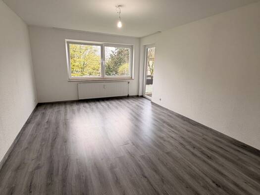 Wohnung zur Miete 760 € 3 Zimmer 83 m² 2. Geschoss frei ab sofort Suntumer Straße 16 Laer Bochum 44803
