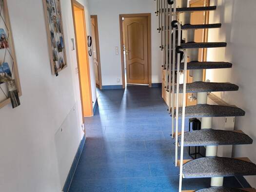 Maisonette zur Miete 700 € 4 Zimmer 150 m² Geschoss 1/2 frei ab 01.05.2026 Nabburg 92507