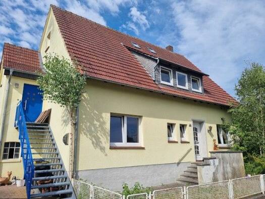Mehrfamilienhaus zum Kauf 269.000 € 6 Zimmer 200 m² 1.035 m² Grundstück Verne Salzkotten 33154