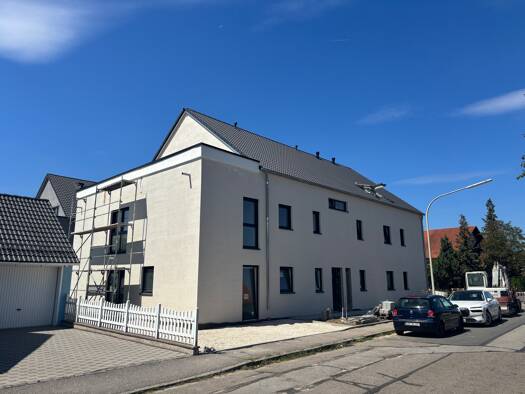Wohnung zur Miete 1.195 € 3 Zimmer 95 m² Geschoss 1/2 frei ab 01.10.2026 Burglengenfeld Burglengenfeld 93133