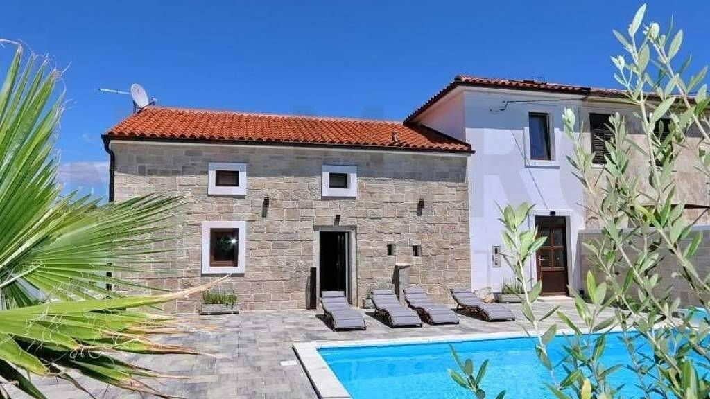 Haus zum Kauf 594.500 € 5 Zimmer 134 m² Malinska, Malinska-Dubasnica Malinska-Dubasnica