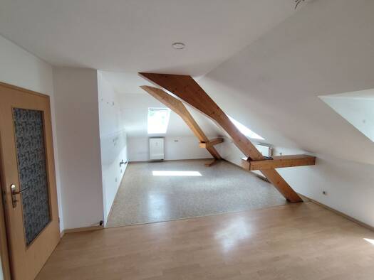 Wohnung zur Miete 410 € 3 Zimmer 69 m² Geschoss 2/3 frei ab 01.10.2026 Schleizer Straße 6 Neustadt Neustadt an der Orla 07806