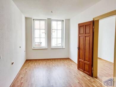 Wohnung zur Miete 910 € 4 Zimmer 151,2 m² 1. Geschoss frei ab sofort Löbau Löbau 02708