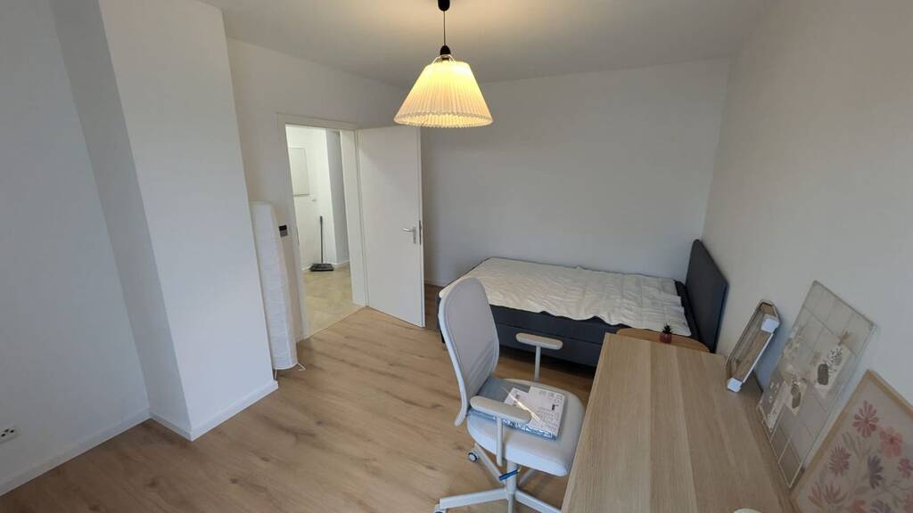 WG-Zimmer zur Miete 500 € 16 m² Geschoss EG/2 frei ab sofort Erlanger Straße 7 Spardorf 91080