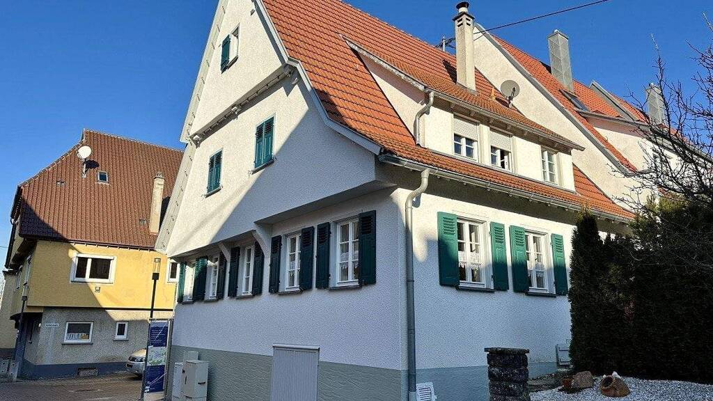 Reihenendhaus zum Kauf 398.000 € 4 Zimmer 120 m² 162 m² Grundstück Beuren 72660