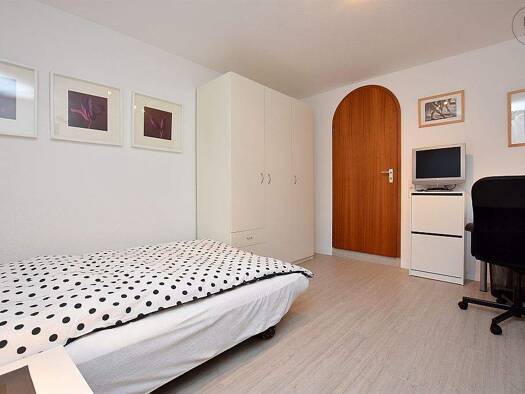 Studio zur Miete Wohnen auf Zeit 650 € 1 Zimmer 20 m² frei ab 01.04.2026 Riedenberg Stuttgart 70619