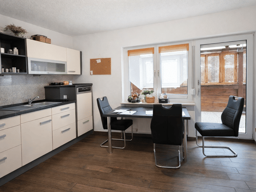 Mehrfamilienhaus zum Kauf 419.000 € 9 Zimmer 253 m² 500 m² Grundstück Dürrwangen Dürrwangen 91602
