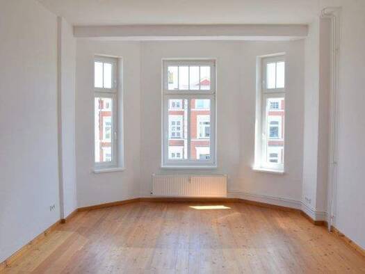 Wohnung zur Miete 850 € 4 Zimmer 109,5 m² 3. Geschoss frei ab 01.12.2026 Lübecker Str. 170 Weststadt Schwerin 19059