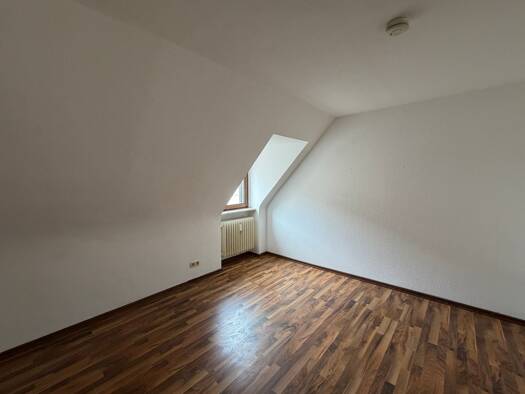 Wohnung zur Miete 700 € 4 Zimmer 94 m² 2. Geschoss Malstatt Saarbrücken 66113