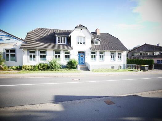 Wohnung zur Miete 1.300 € 5 Zimmer 145,5 m² frei ab 01.10.2026 Proseken Gägelow 23968