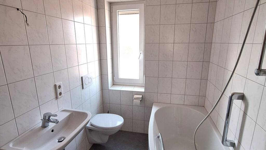 Wohnung zur Miete 570 € 4 Zimmer 76,1 m² EG frei ab 01.05.2026 Crailsheimstraße 9 Ansbach 91522