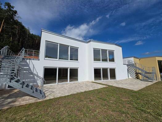 Haus zur Miete 1.950 € 170 m² 200 m² Grundstück frei ab sofort Linden 66851