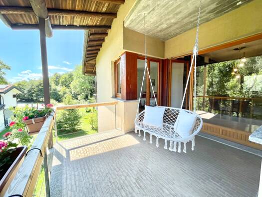 Einfamilienhaus zum Kauf 365.000 € 6 Zimmer 300 m² 1.400 m² Grundstück frei ab sofort Laveno