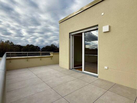 Penthouse zum Kauf - Neubau provisionsfrei 519.000 € 3 Zimmer 105,5 m² Fließender Sand 3b Großauheim Hanai 63457