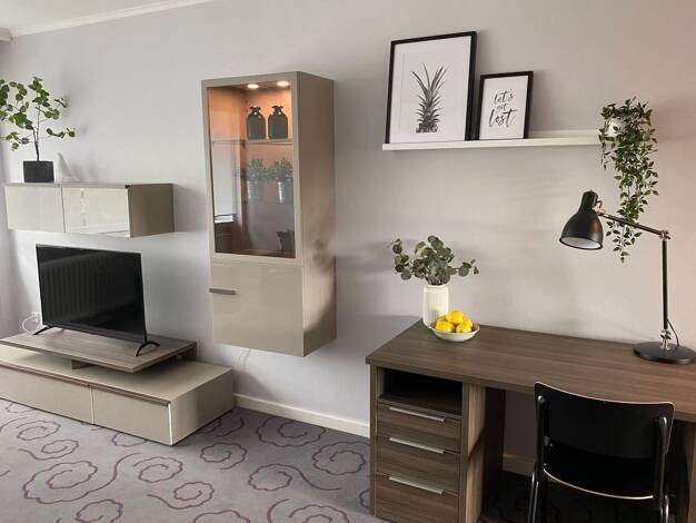 Wohnung zur Miete 750 € 2 Zimmer 55 m² Geschoss EG/1 frei ab sofort Nordend-Ost Frankfurt am Main 60385