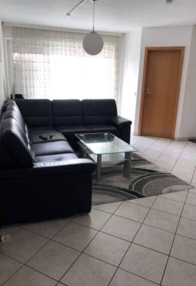 Wohnung zur Miete 900 € 3,5 Zimmer 70 m² Geschoss 2/2 frei ab 01.08.2025 Dettingen unter Teck 73265