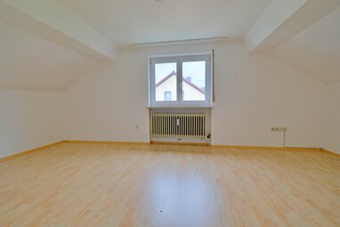 Wohnung zum Kauf provisionsfrei 109.000 € 2,5 Zimmer 65 m² 2. Geschoss Ostpreußenstraße 5 Pegnitz Pegnitz 91257