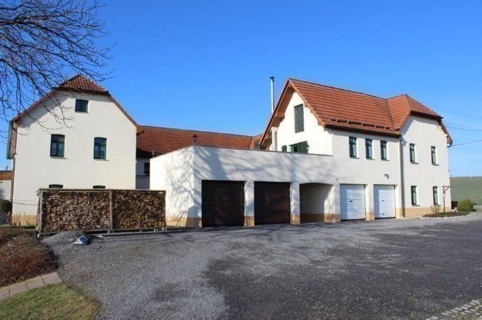 Bauernhaus zum Kauf als Kapitalanlage geeignet 560.000 € 17 Zimmer 450 m²<br/>Wohnfläche 8.000 m²<br/>Grundstück Geheege Geroda 07819