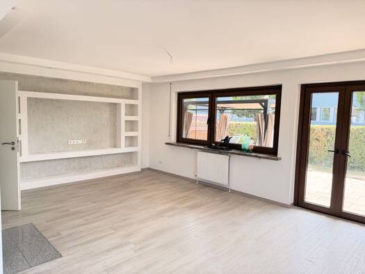 Terrassenwohnung zur Miete 1.300 € 1 Zimmer 85 m² Geschoss 1/1 frei ab sofort Berkheim Esslingen am Neckar 73734