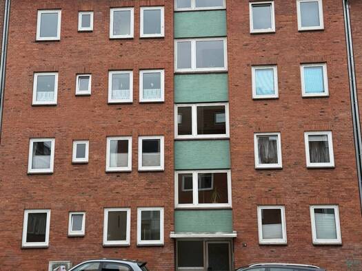 Wohnung zur Miete 700 € 3 Zimmer 70 m² EG frei ab sofort Ringstraße 79 Südfriedhof Kiel 24114