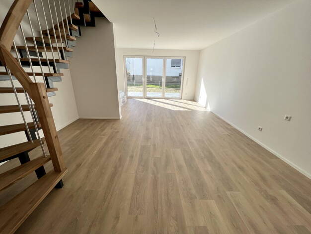 Reihenendhaus zur Miete 1.500 € 5,5 Zimmer 127 m² 100 m² Grundstück frei ab sofort Wewer Paderborn 33106