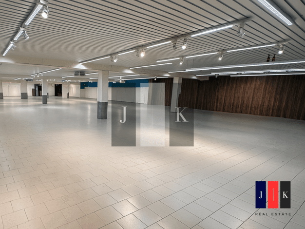 Lagerhalle zur Miete 9 € 1.200 m² Lagerfläche teilbar ab 600 m² Ahrensburg 22926