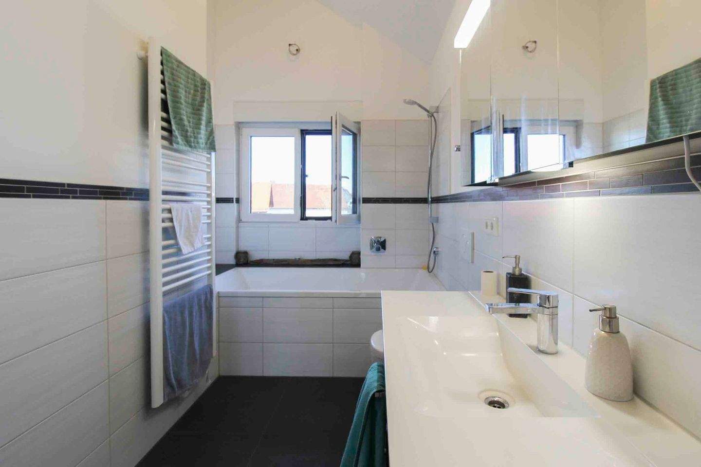 Immobilie in Türkenfeld - Nachhaltig investieren. Hochwertig wohnen. Dreifach profitieren. - Bild 4