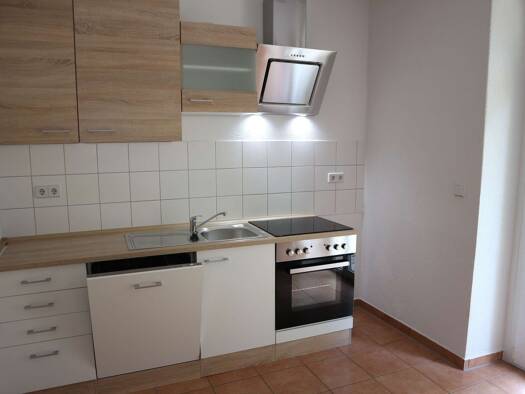 Wohnung zur Miete 400 € 3 Zimmer 67 m² 2. Geschoss frei ab 01.09.2026 Lutherstraße 38 Lutherviertel Chemnitz 09126