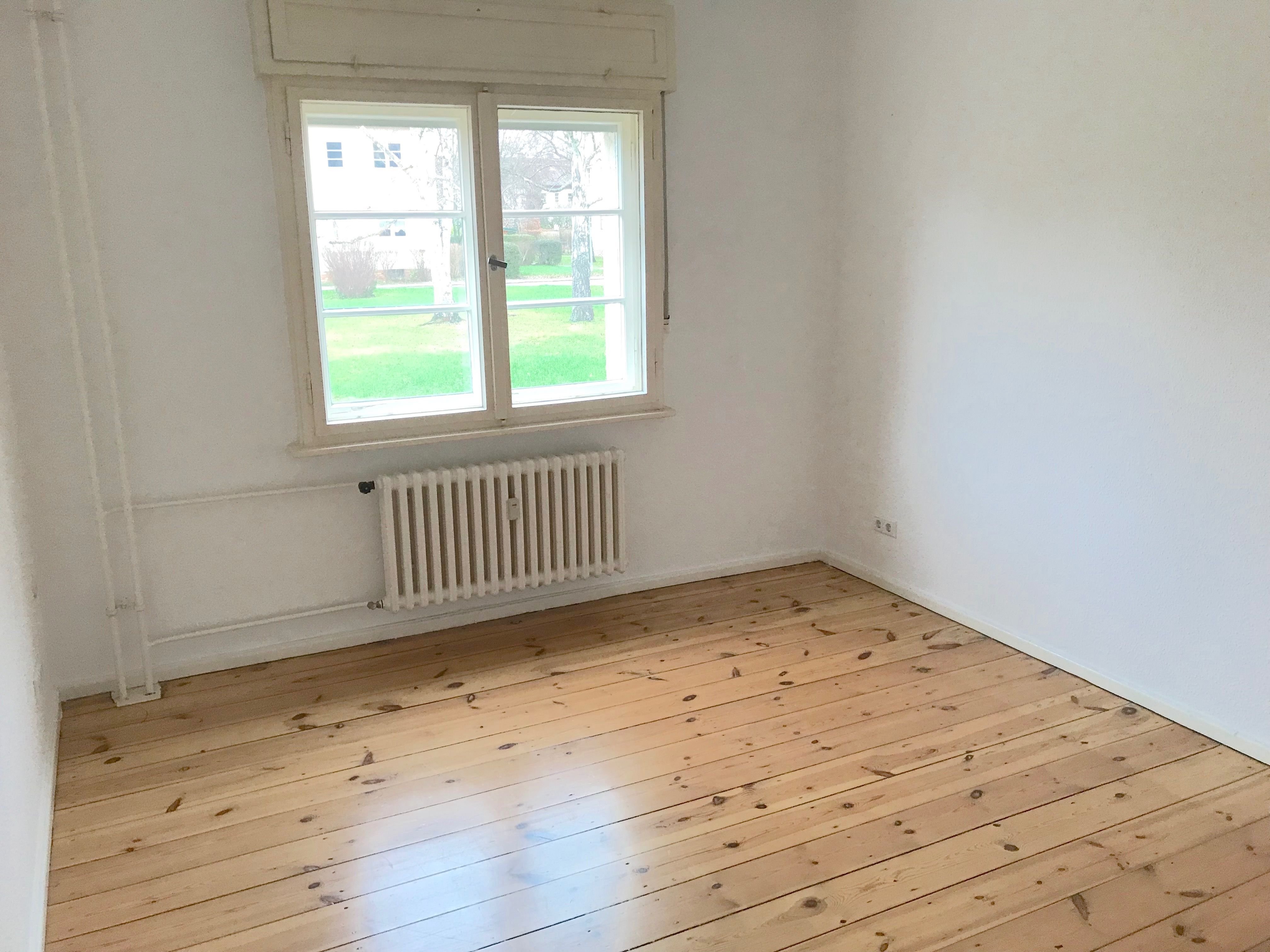 Wohnung zum Kauf 375.000 € 3 Zimmer 56 m²<br/>Wohnfläche 1.<br/>Geschoss ab sofort<br/>Verfügbarkeit Zehlendorf Berlin 14169