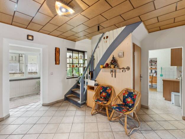 Einfamilienhaus zum Kauf 89.500 € 5 Zimmer 120 m² 447 m² Grundstück Hundeluft Coswig 06868