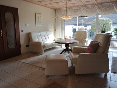 Bungalow zum Kauf 675.000 € 8 Zimmer 213,5 m² 607 m² Grundstück Bickenbach 64404