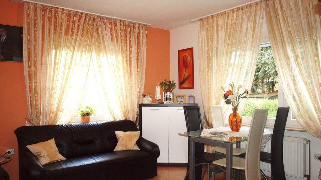 WG-Zimmer zum Kauf 259.000 € 3 Zimmer 55 m² EG Humboldt-Gremberg Köln 51105