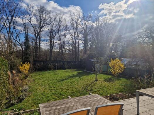 Doppelhaushälfte zur Miete 2.465 € 5 Zimmer 170 m² 450 m² Grundstück frei ab 01.07.2026 An den Hornwiesen 22 Buckenhof 91054