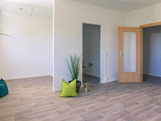 Wohnung zur Miete 177 € 1 Zimmer 32,3 m² 3. Geschoss frei ab 27.02.2026 Am Harthwald 24 Markersdorf Chemnitz 09123